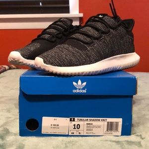 Adidas Tubular Shadow Knit